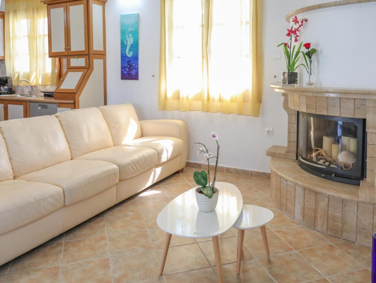 Georgia Villas Скиатос Экстерьер фото